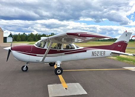 Cessna 172s3